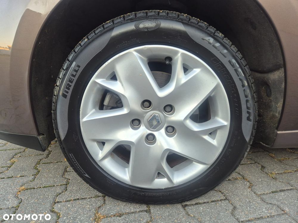 Renault Scenic - 30