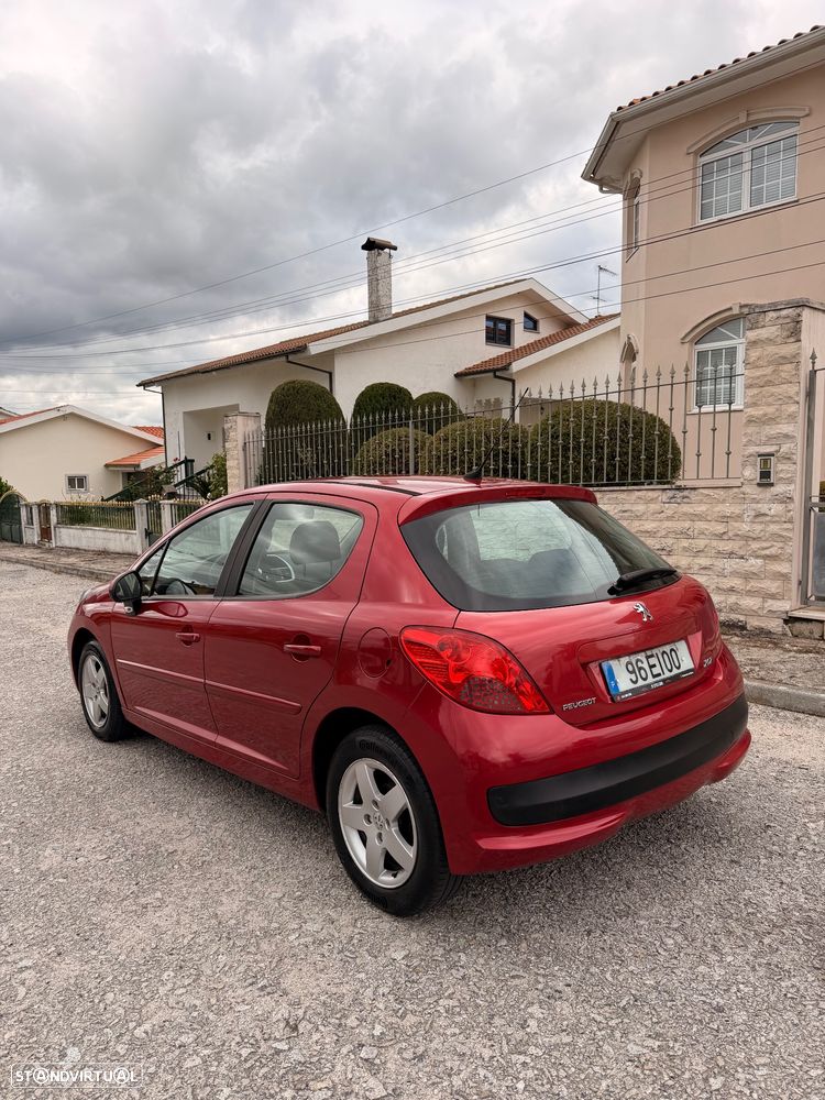 Peugeot 207 1.4 HDi Urban - 3