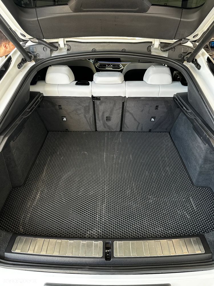 BMW X6 - 18