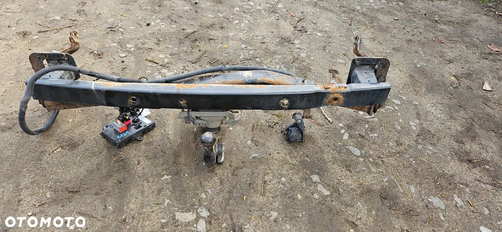 Hak holowniczy wypinany moduł wiązka Citroen C5 III X7 sedan - 1