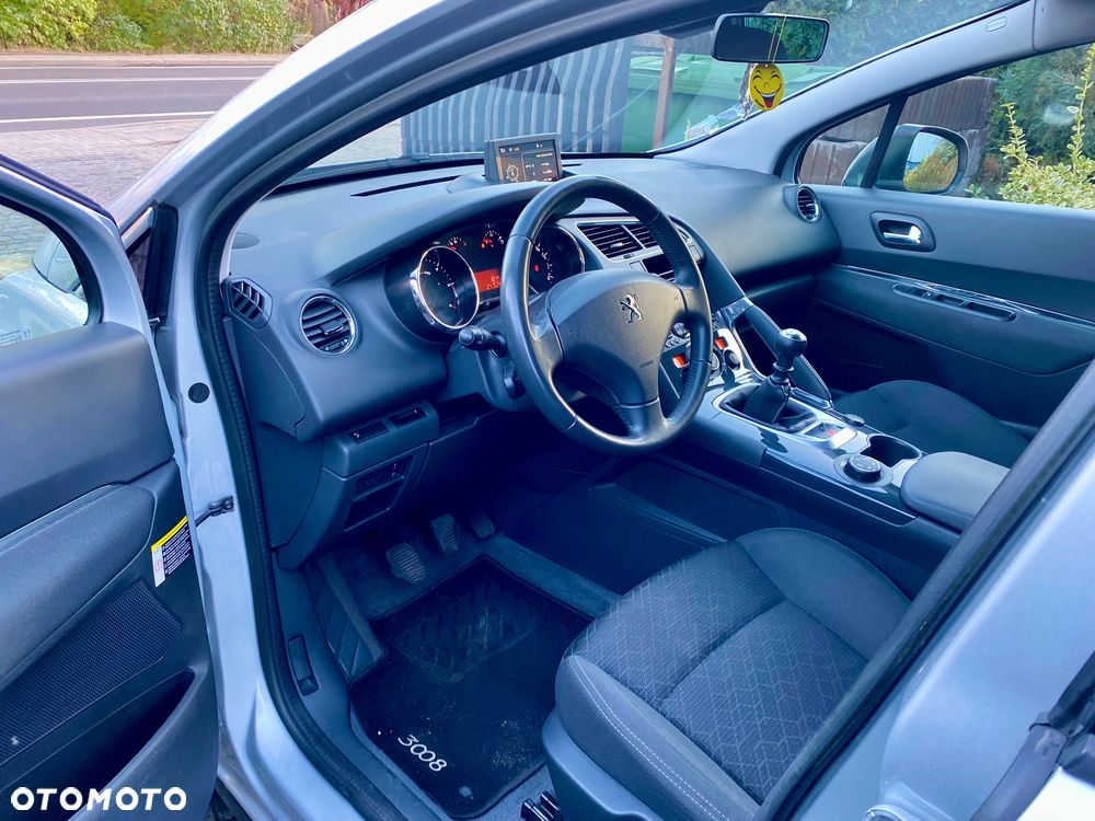 Peugeot 3008 1.6 HDi Style - 11
