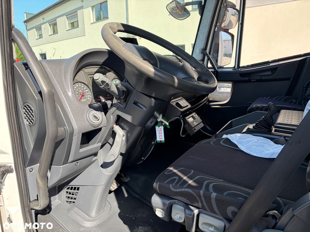 Iveco EUROCARGO 100E18  chłodnia  izoterma 15 palet poduszka - 6