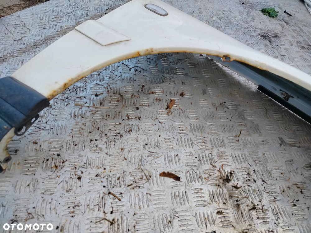 Błotnik prawy audi a4 B5 lift 99-01 - 7