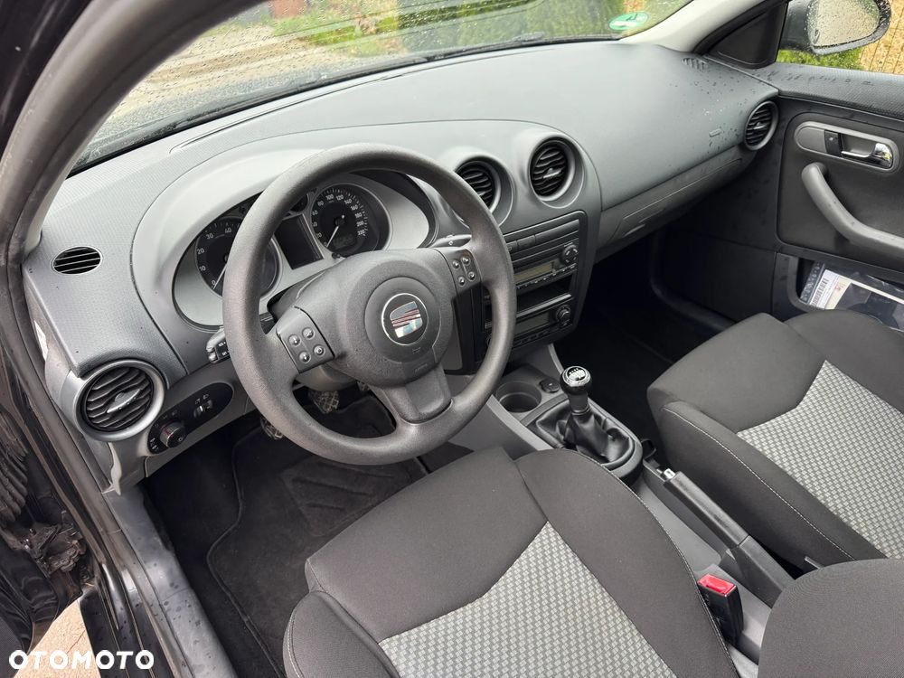 Seat Ibiza 1.4 16V Sport - 19