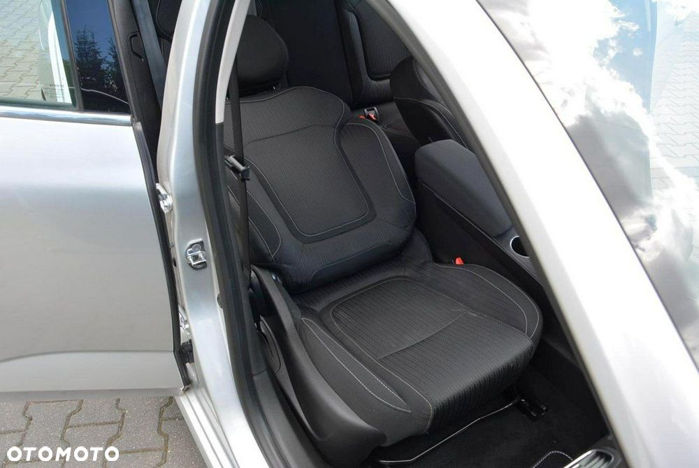 Renault Megane 1.2 Energy TCe Business - 18