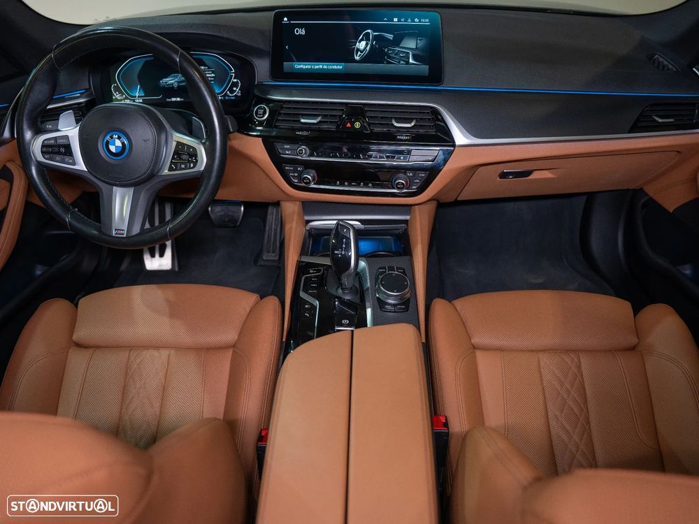 BMW 530 e Pack M - 4
