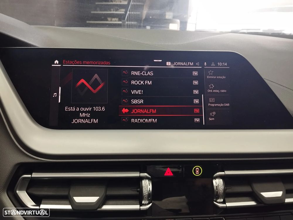 BMW 216 d Advantage — fotografia 29