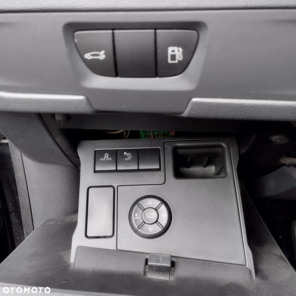 Peugeot 508 HDi FAP 140 Family - 11