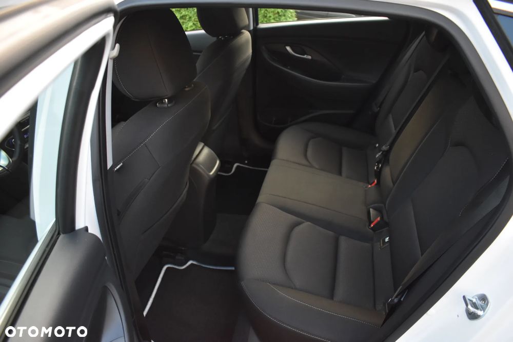 Hyundai i30 1.4 T-GDI Premiere Style - 23