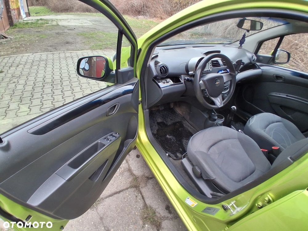 Chevrolet Spark - 11