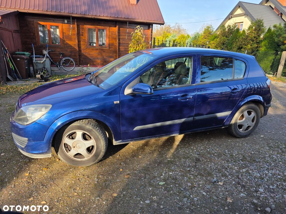 Opel Astra 1.6 - 10