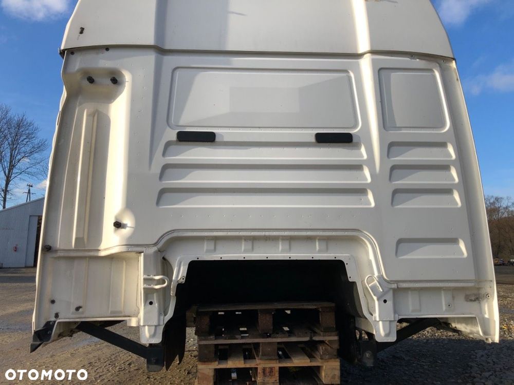 KABINA KOMPLETNA  MAN TGX I 2006 - 2022 18.440 324 kW [441 KM] 4x2 2012 EURO 6 XLX BRUTTO - 7