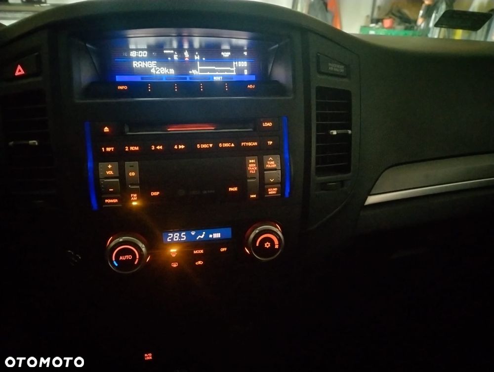 Mitsubishi Pajero 3.2 DID Invite - 8