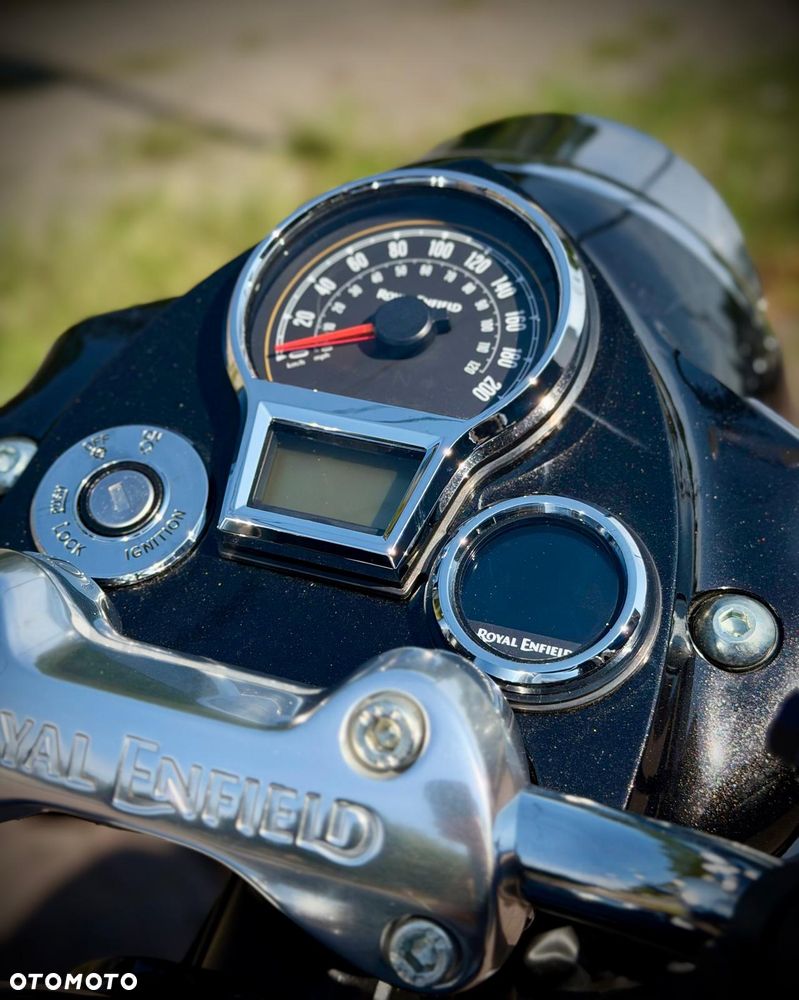 Royal Enfield Bullet - 6