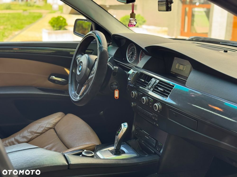 BMW Seria 5 - 8