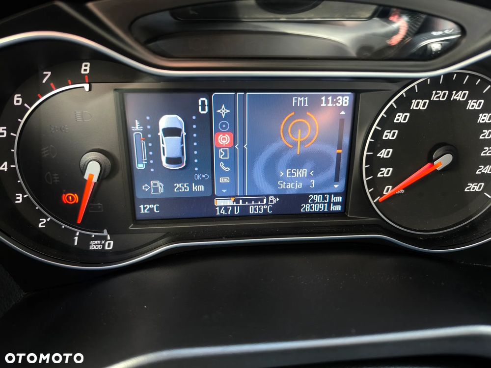 Ford Mondeo 2.0 EcoBoost Titanium S - 12