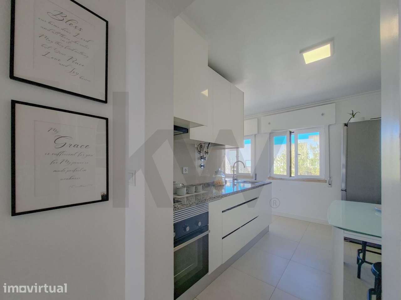 T2 em Carcavelos  – O Equilíbrio Perfeito entre Mar e Cidade - Grande imagem: 2/31