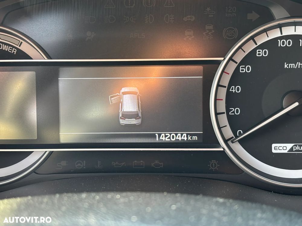 Kia Niro 1.6 GDI PHEV 2WD Aut. Vision - 11