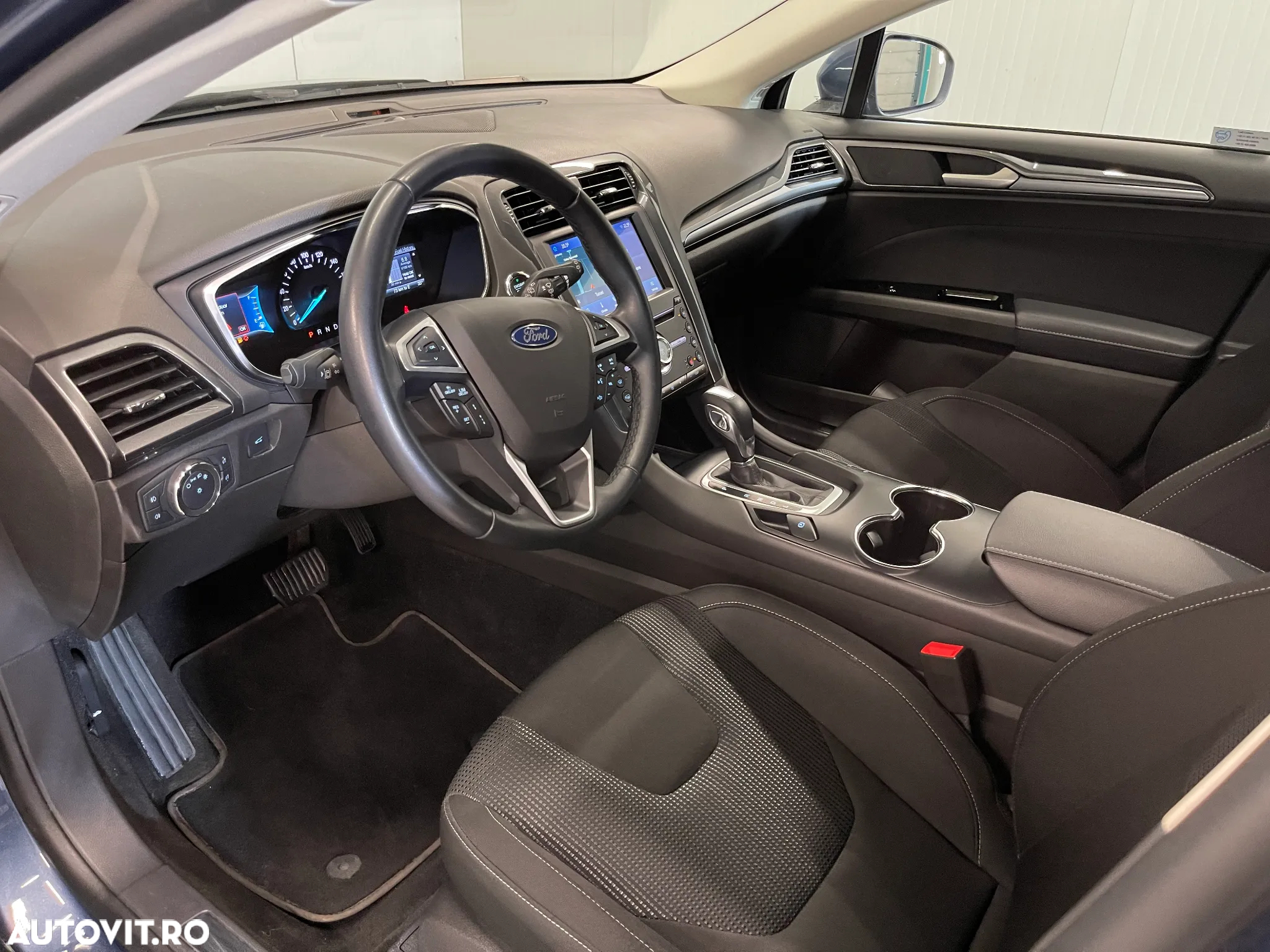 Ford Mondeo 2.0 HEV Titanium - 5