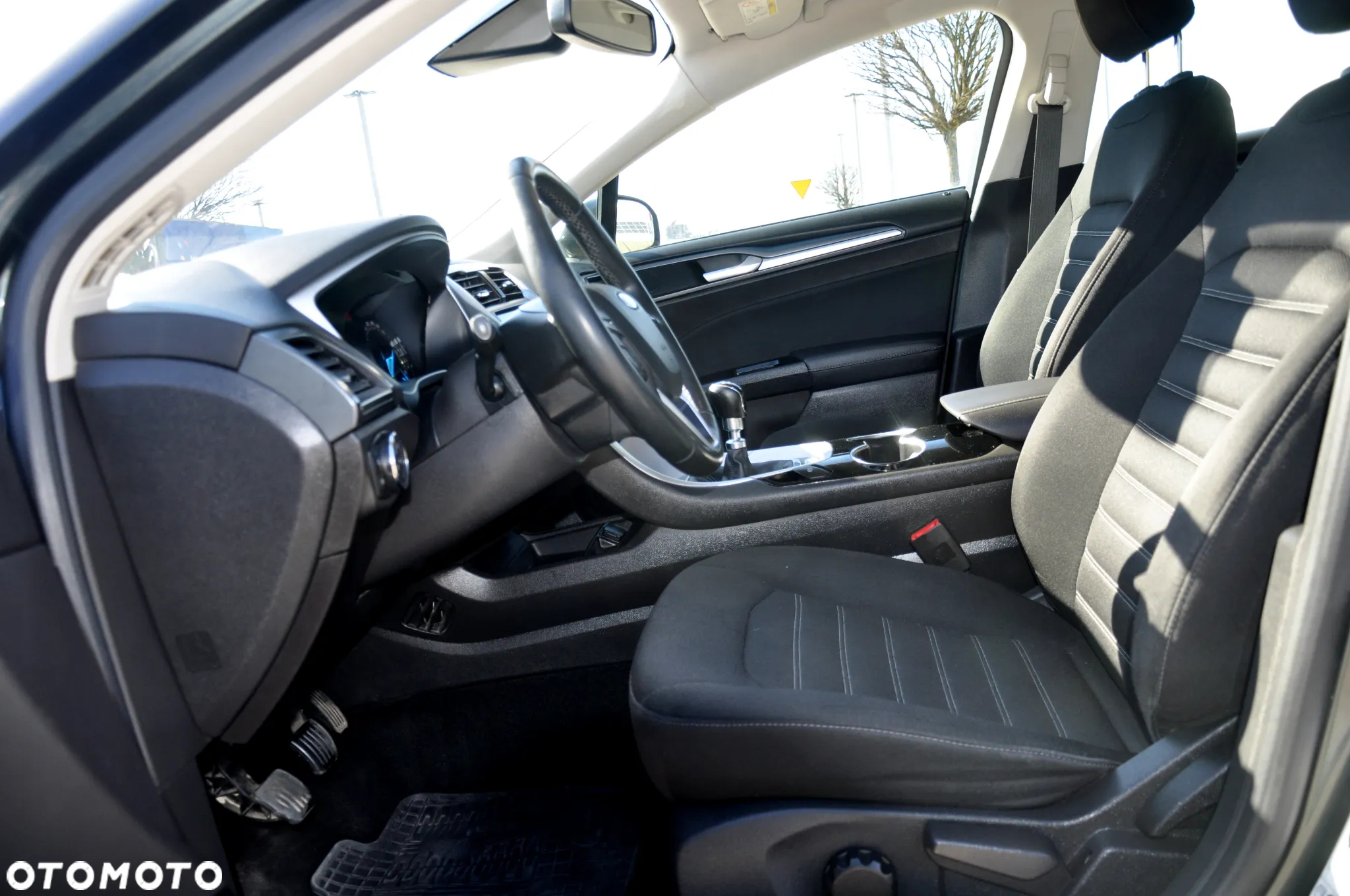 Ford Mondeo 1.5 EcoBoost Edition - 21