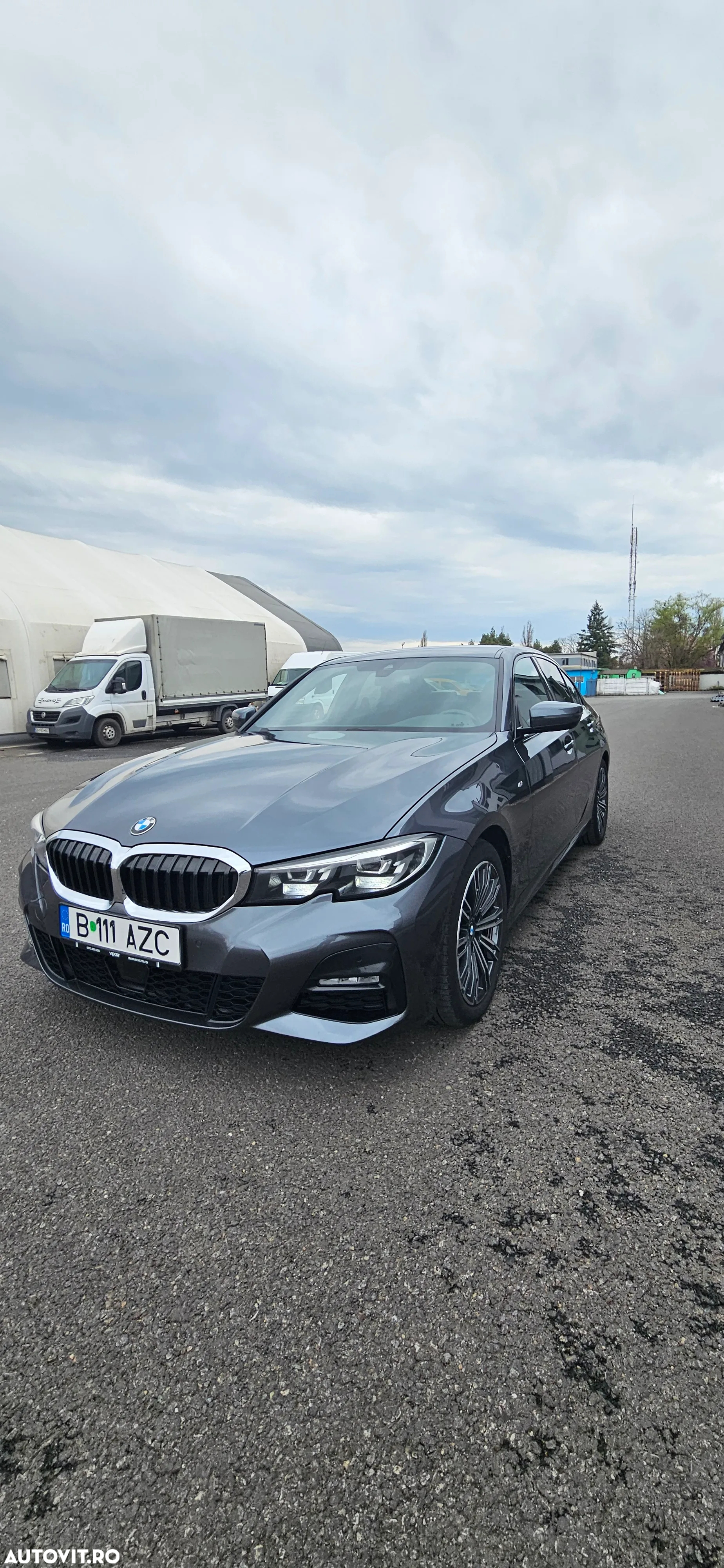 BMW Seria 3 320d xDrive AT M Sport - 11