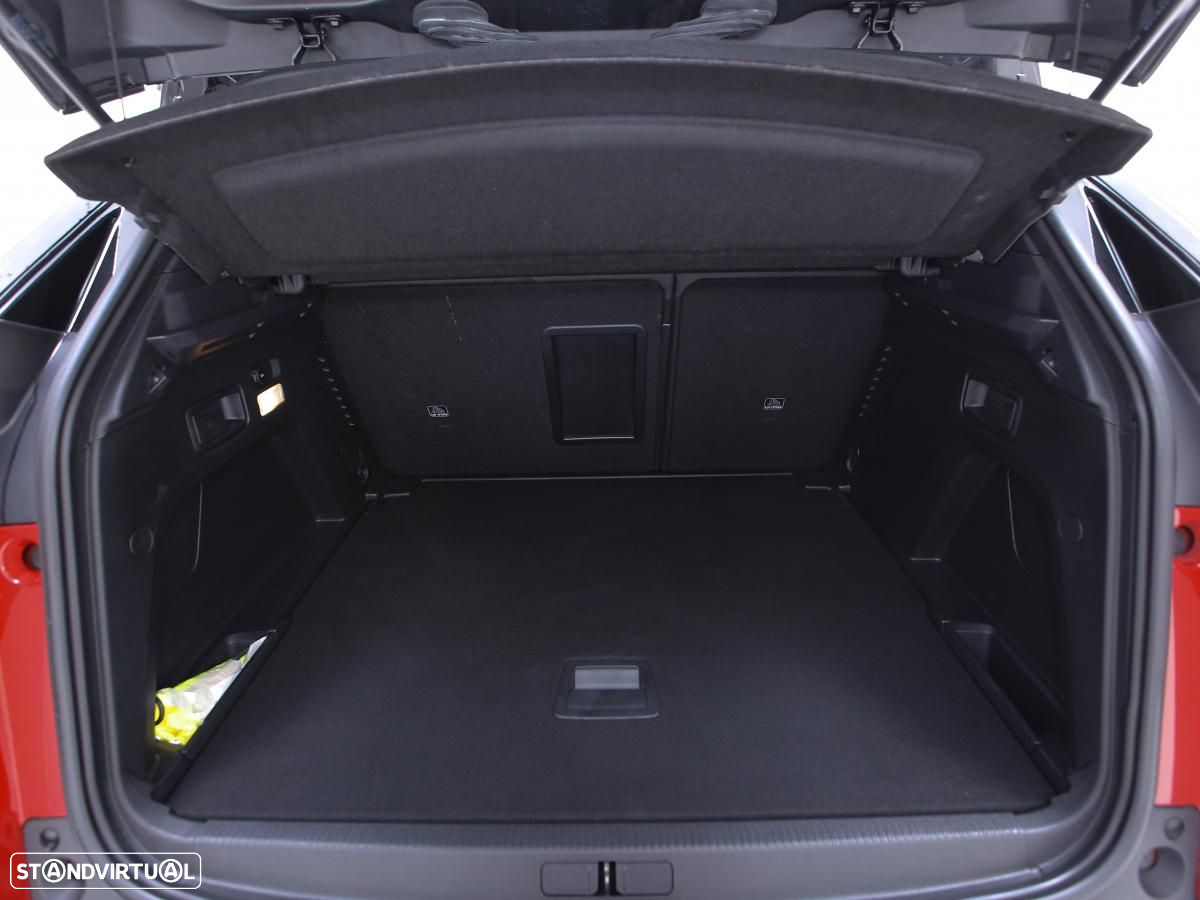 Peugeot 3008 1.5 BlueHDi GT EAT8 - 13