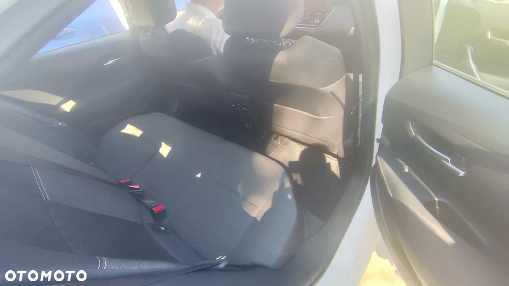 Toyota Auris 1.4 D-4D Active - 2