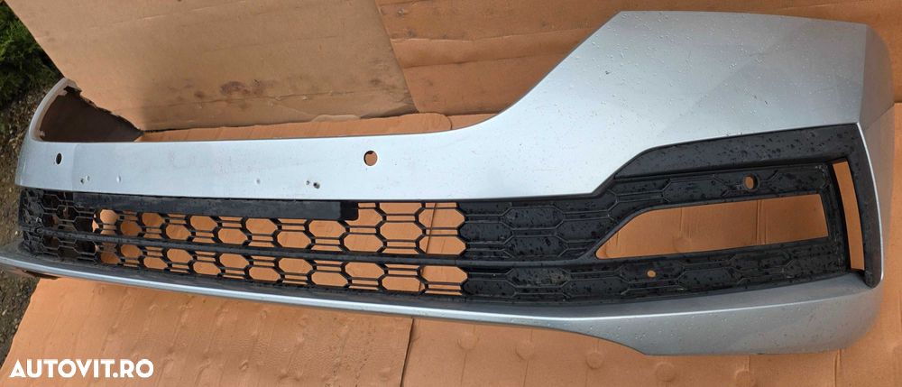 Bara fata Skoda Octavia 4 2020 / 2021 / 2022 2023 - 3