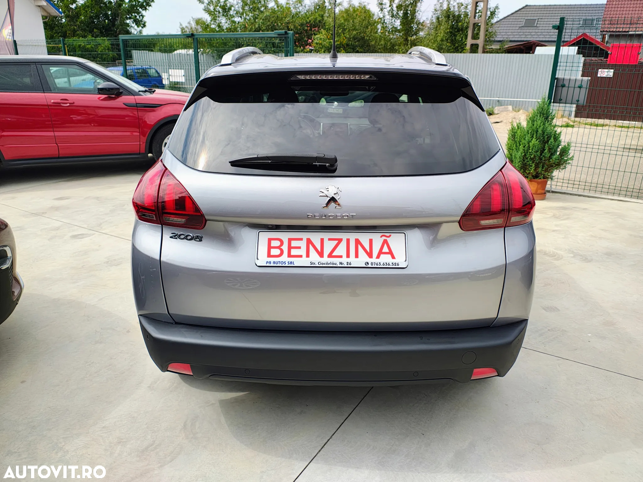 Peugeot 2008 PureTech 110 Style - 11