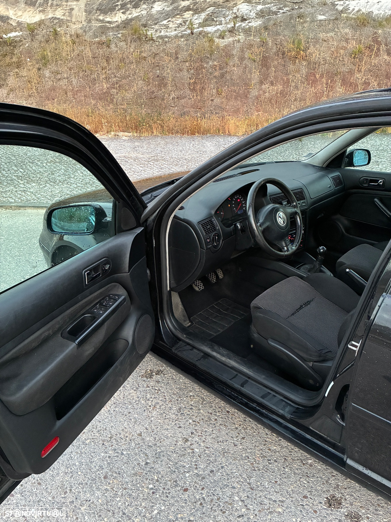 VW Golf 1.9 TDi Highline - 4