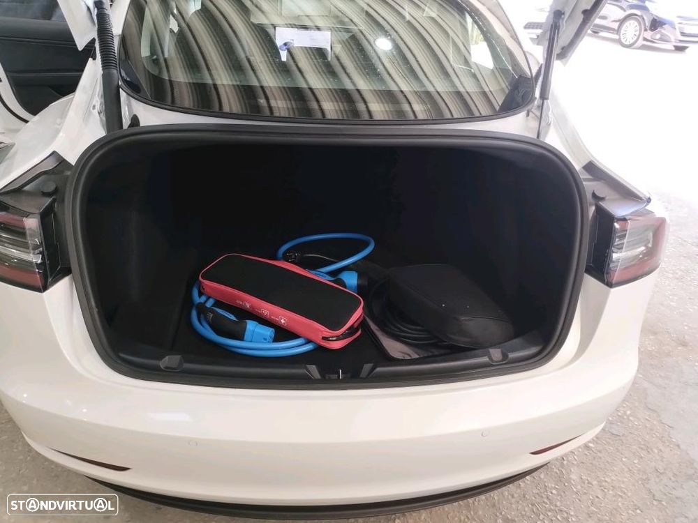 Tesla Model 3 Long-Range Dual Motor AWD - 10