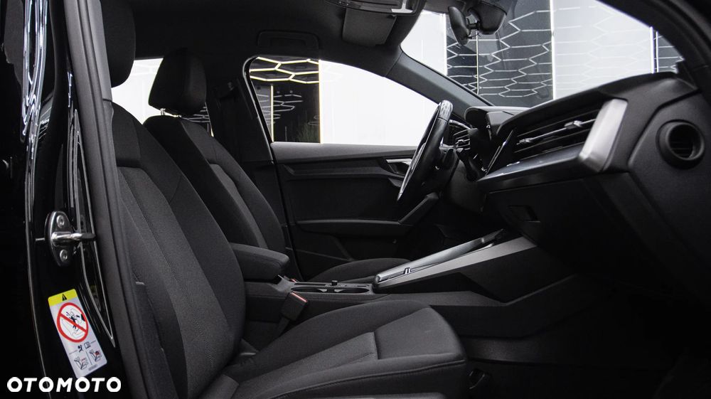 Audi A3 Sportback 35 TFSI mHEV S tronic - 15