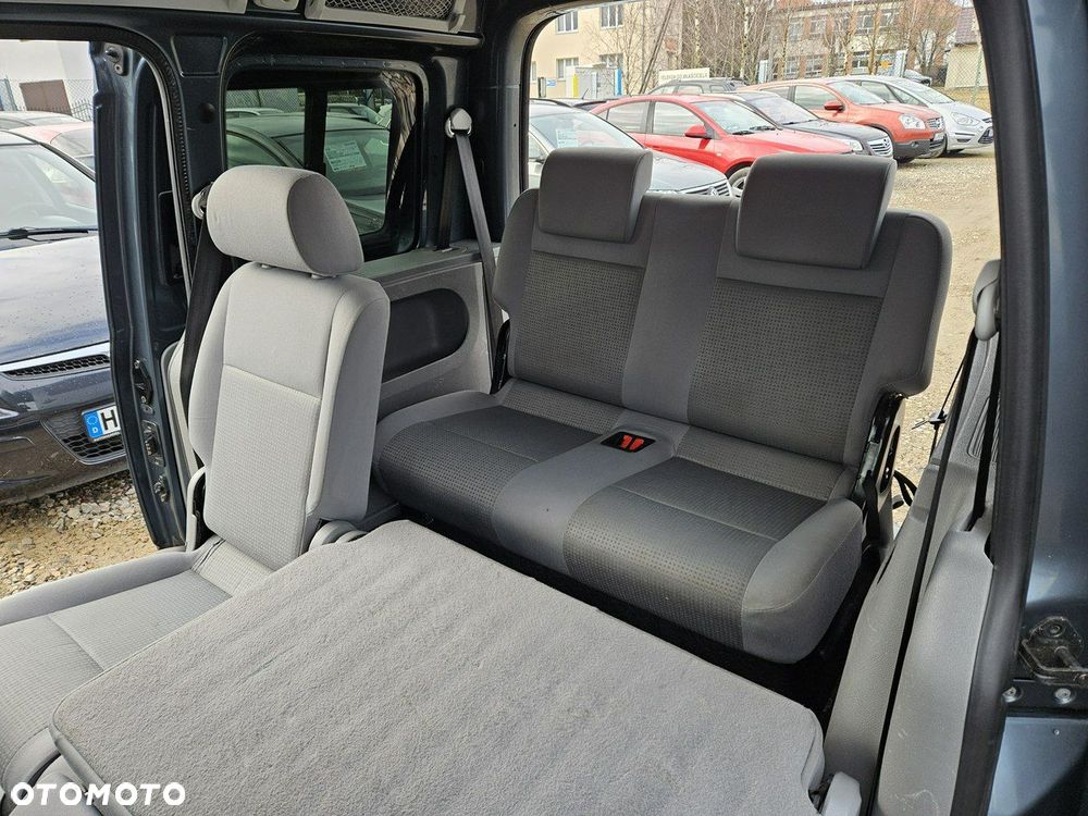 Volkswagen Caddy - 10