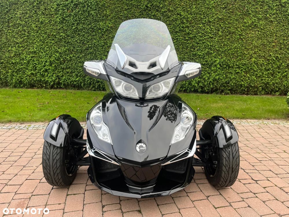 Can-Am Spyder - 3