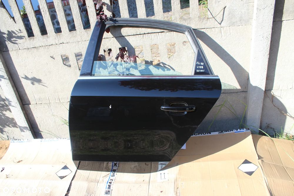 DRZWI TYLNE LEWE AUDI A4 B8 SEDAN LY9B 2013 - 1