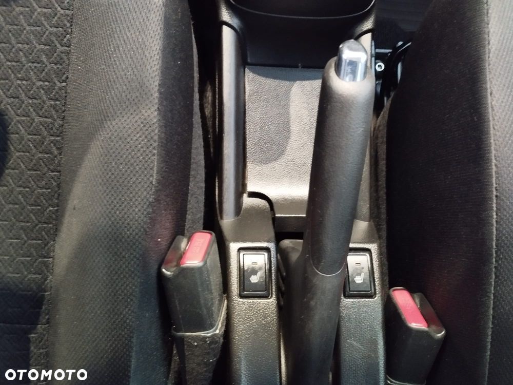 Suzuki Swift 1.2 Premium Plus - 5
