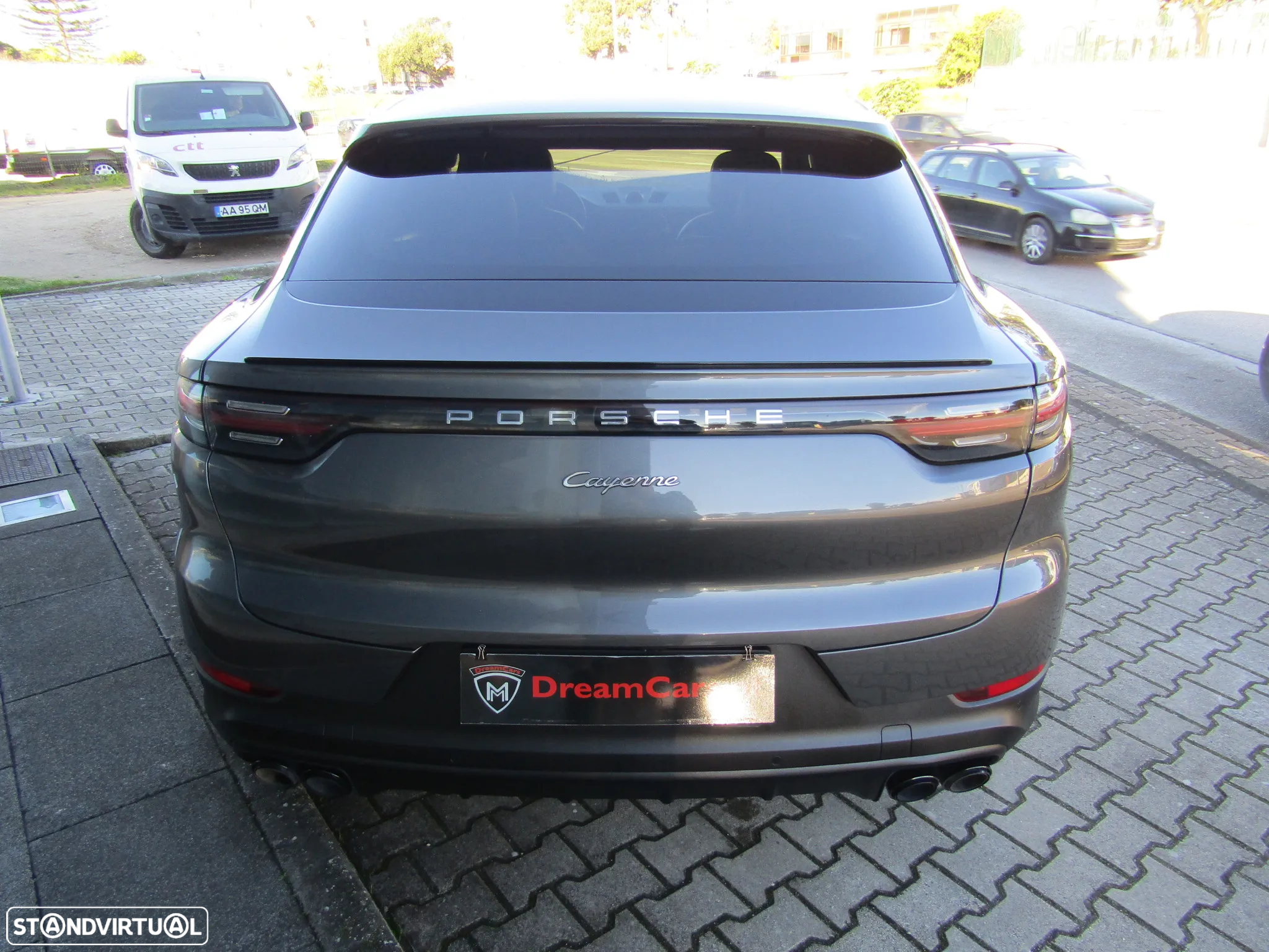 Porsche Cayenne Coupé E-Hybrid - 7