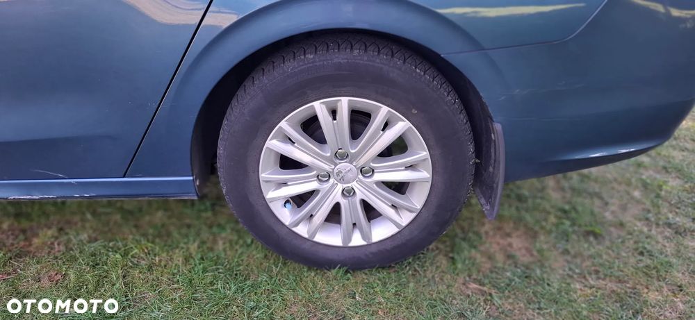 Peugeot 301 1.6 BlueHDi Active - 10