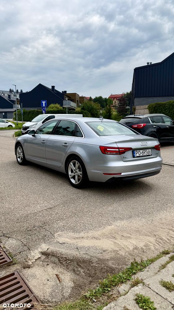 Audi A4 Limousine 1.4 TFSI Design - 4