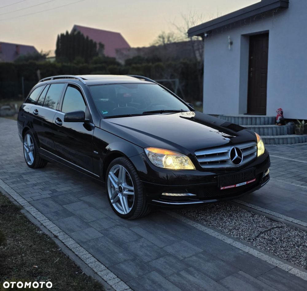 Mercedes-Benz Klasa C 200 (BlueEFFICIENCY) 7G-TRONIC Avantgarde - 13