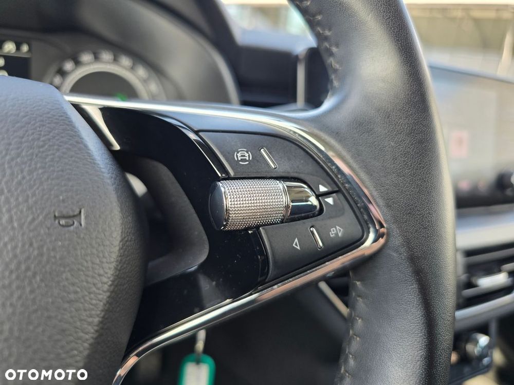 Skoda Kamiq 1.0 TSI Ambition DSG - 30