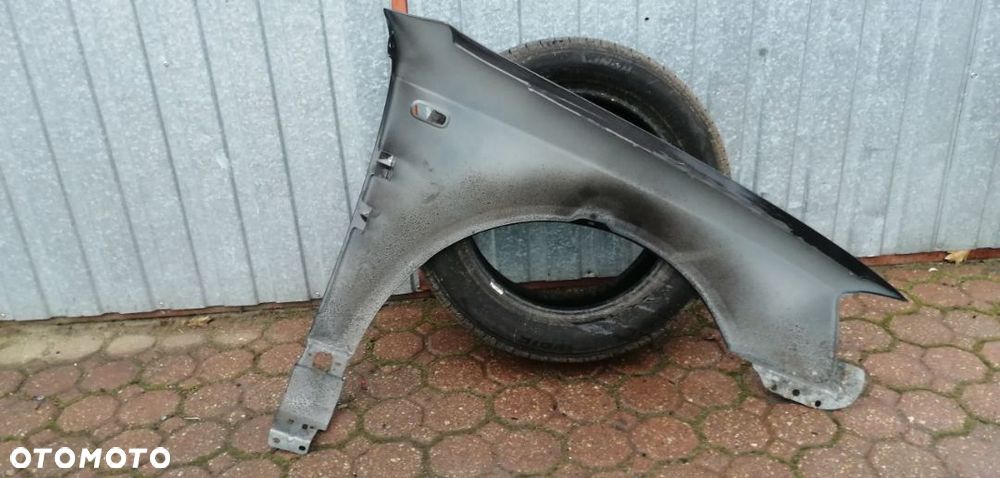 BŁOTNIK  AUDI A3 8P  LEWY   PRZÓD KOLOR LZ7L - 4