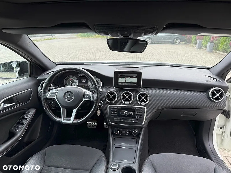 Mercedes-Benz Klasa A 200 CDI 4Matic 7G-DCT AMG Line - 8
