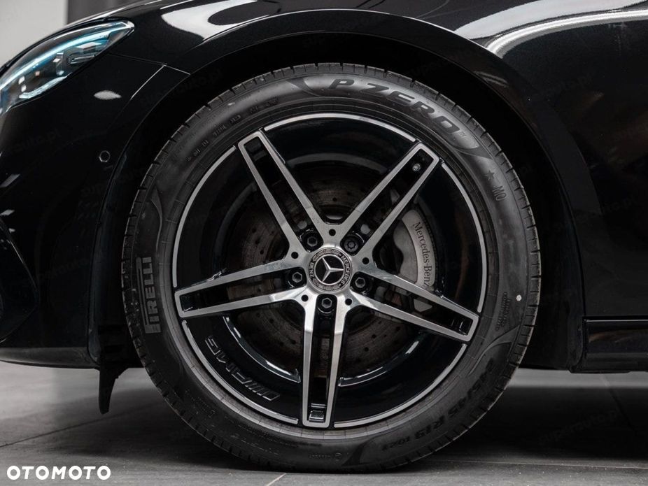 Mercedes-Benz Klasa E - 15