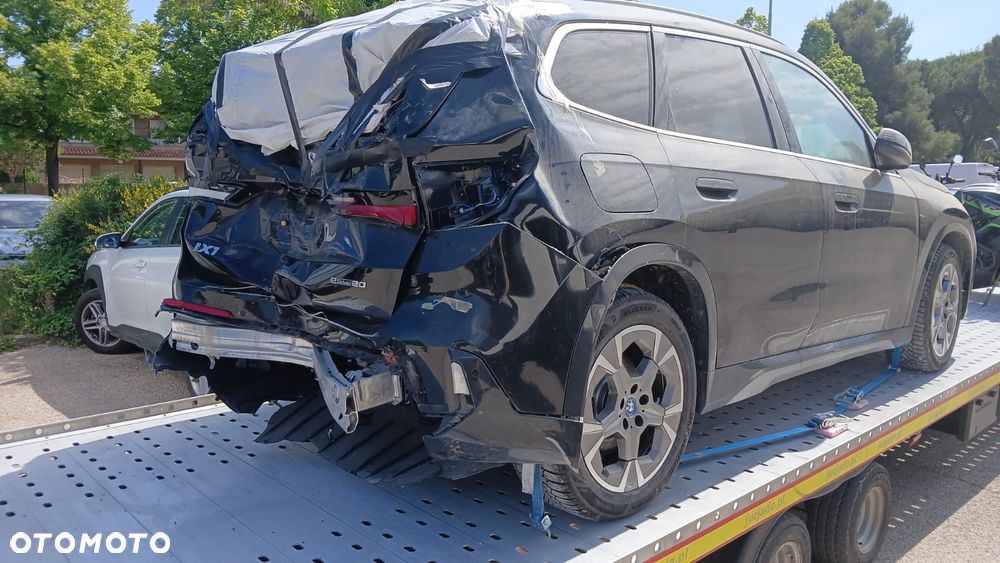 BMW iX1 eDrive20 - 7