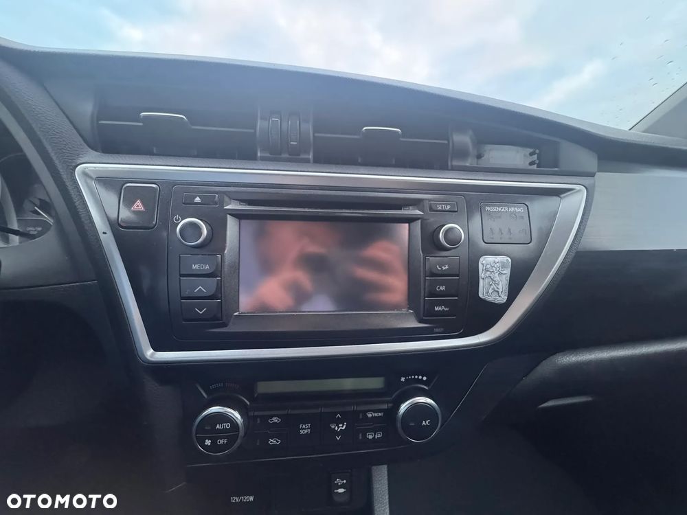 Toyota Auris 1.4 D-4D Active - 20