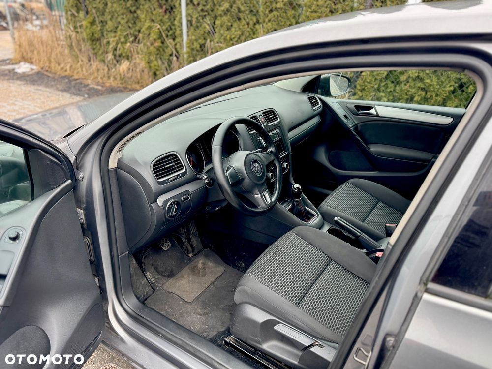Volkswagen Golf 1.6 TDI DPF Style - 10
