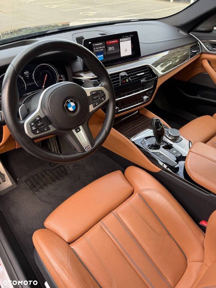 BMW Seria 5 530i xDrive Luxury Line - 12