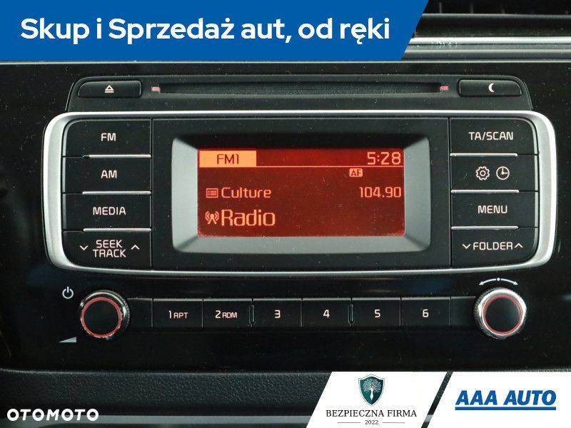 Kia Rio - 15