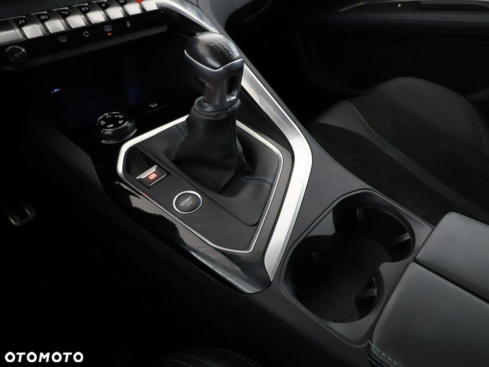 Peugeot 3008 1.2 PureTech GPF Crossway S&S - 31